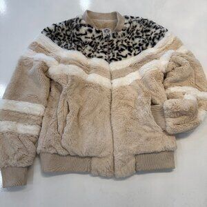 Katydid Snow Leopard Chevron Sherpa Faux Fur Jacket Size S